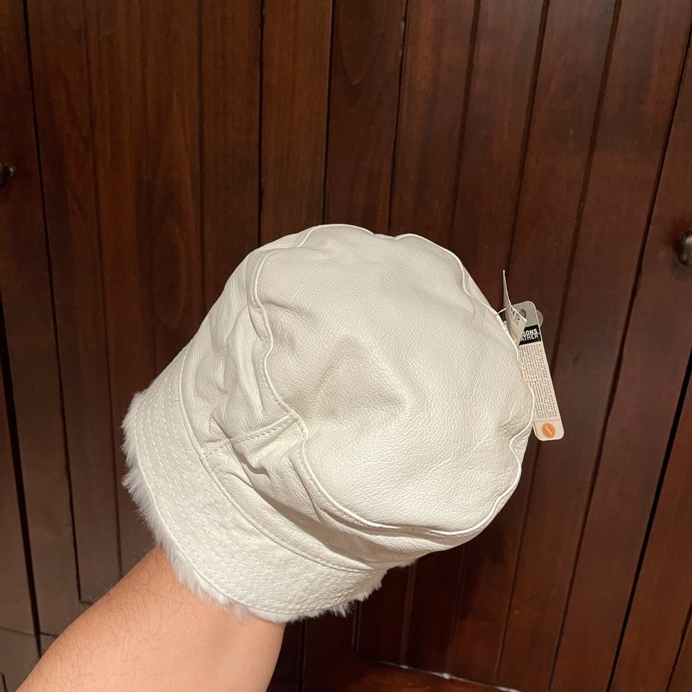 Bucket hat - Picture 4 of 10